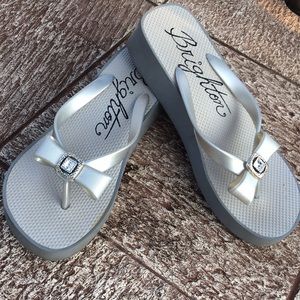 Brighton Shoes - BRIGHTON BOW CRYSTAL THONG SANDALS PLATFORM 7.5 Brighton Shoes - BRIGHTON BOW CRYSTAL THONG SANDALS PLATFORM 7.5